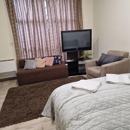 Bg Smart Apartment เบลเกรด ภายนอก รูปภาพ